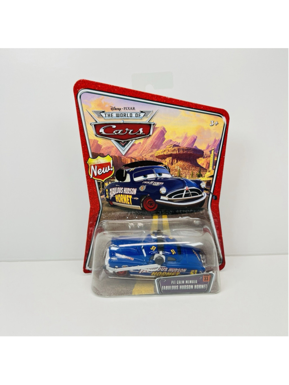Disney Pixar Cars Pit Crew Fabulous Hudson Hornet #33 2008 Mattel M2319 NIP